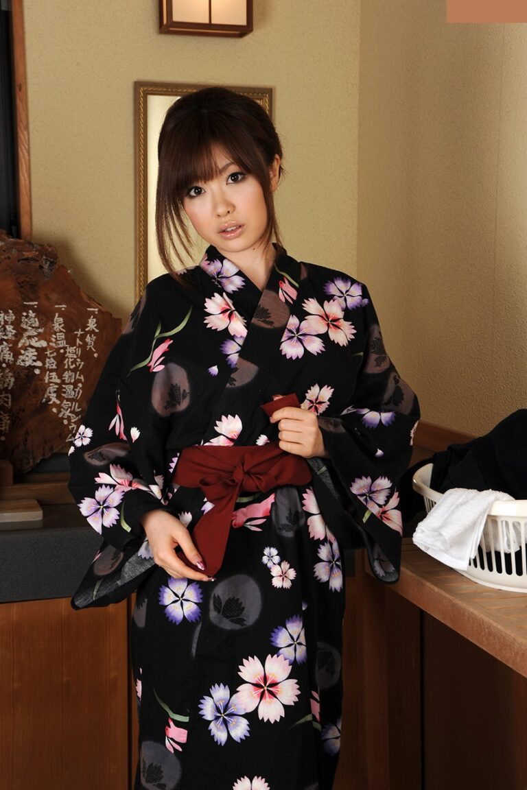 Rio Hamasaki Bio, Age, Career, Net Worth, Height, Education,