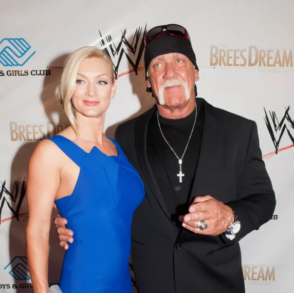 hulk hogan height