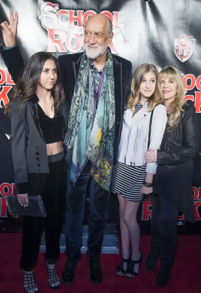 mick fleetwood height