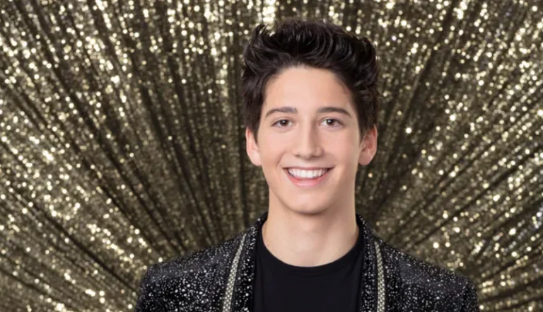 Milo Manheim Height