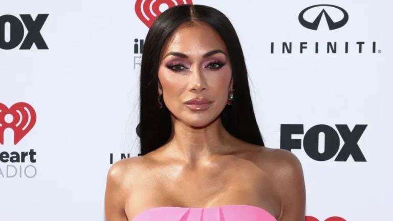 Nicole Scherzinger Height, Weight, Age, Net Worth, Career, And More