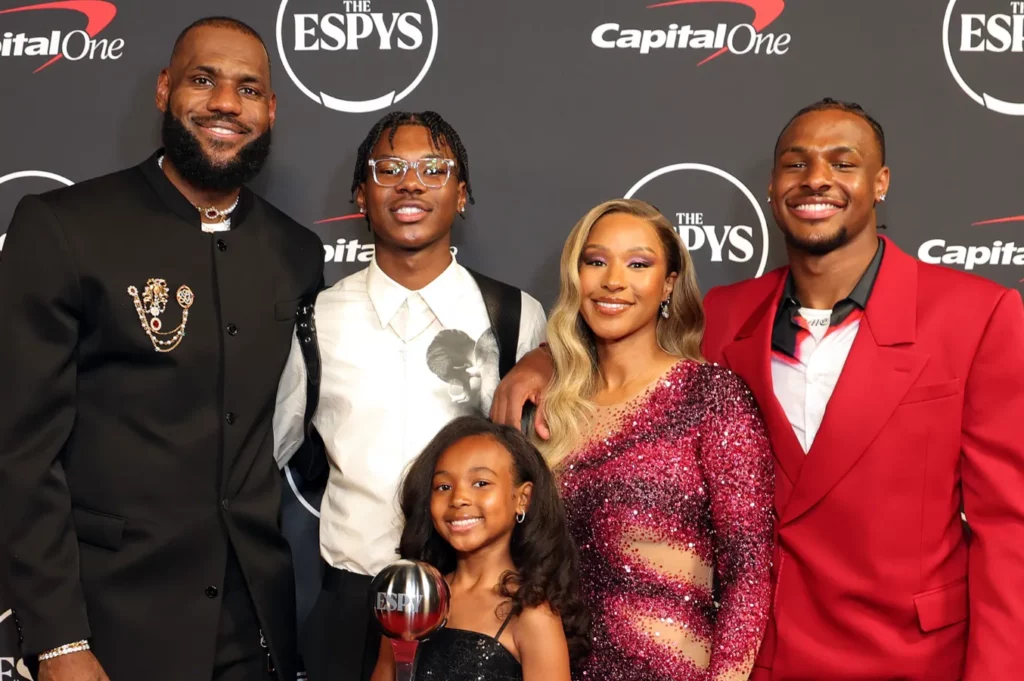 Lebron James' Wife, Age, Height, Weight, Net Worth, Career And Full Bio