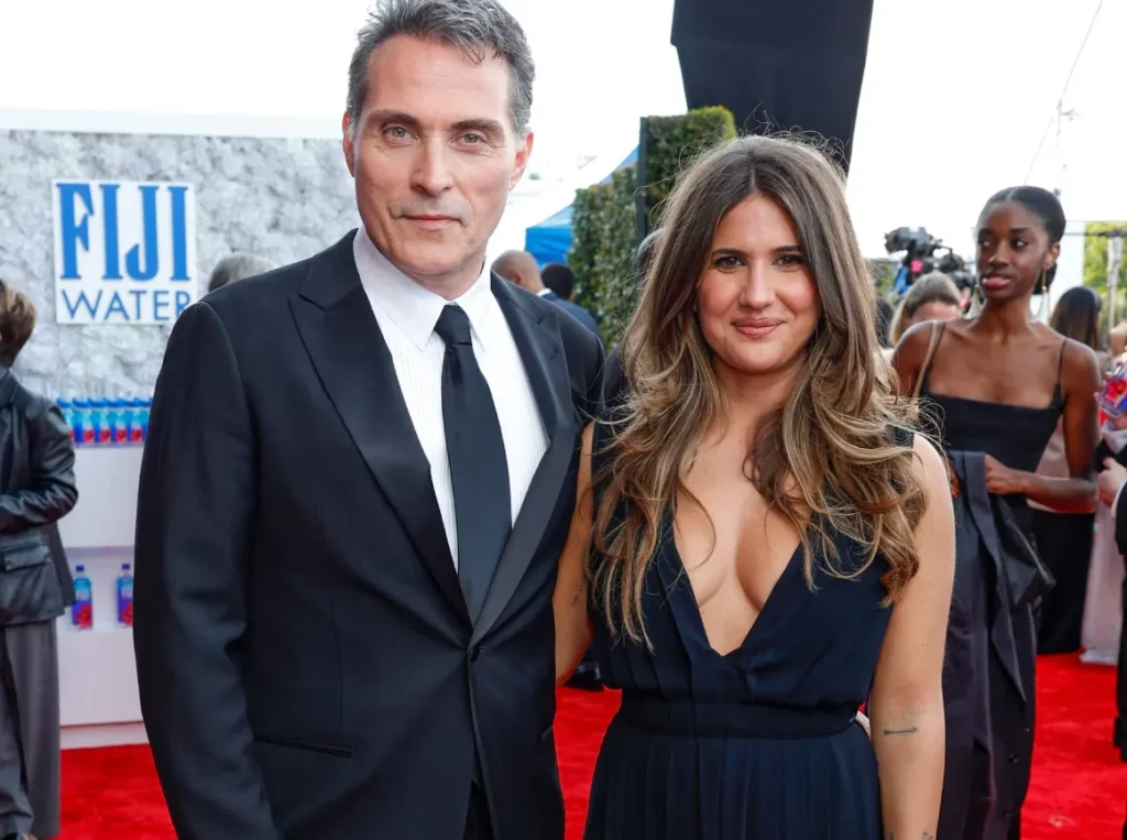 Rufus Sewell's Wife, Age, Height, Weight, Career, Net Worth And More