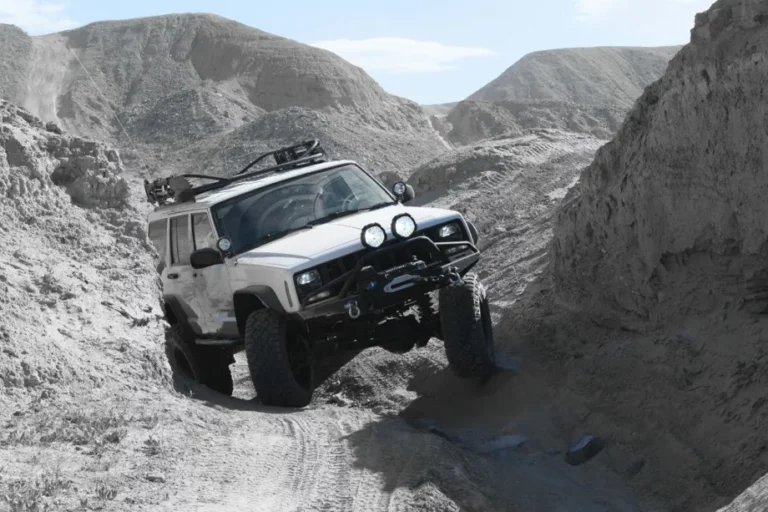 How Lift Kits Change the Way You See the Trail—Literally