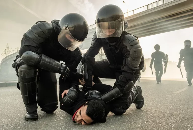 Arrested for Resisting Arrest in California? What Defenses Could Apply to Your Case? Arrested for Resisting Arrest in California? What Defenses Could Apply to Your Case?