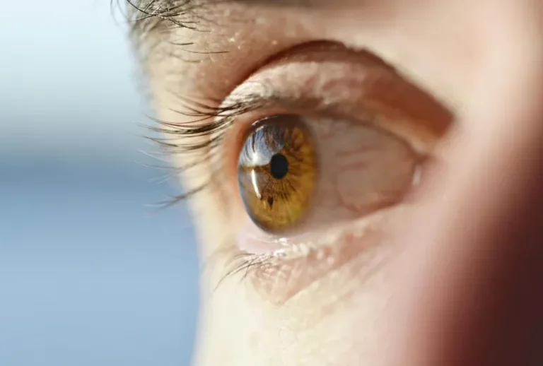 Understanding the Different Options for Cataract Surgery Understanding the Different Options for Cataract Surgery