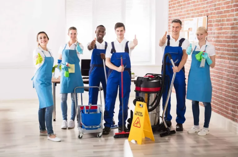 Guide to Choosing Industrial Cleaning Supplies for Heavy-Duty Environments Guide to Choosing Industrial Cleaning Supplies for Heavy-Duty Environments