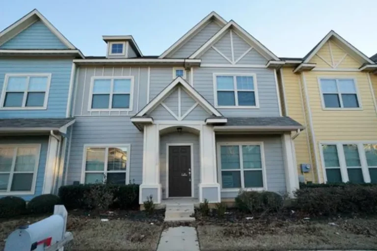 How Do You Pick a Denton Townhome, a Step-by-Step Guide