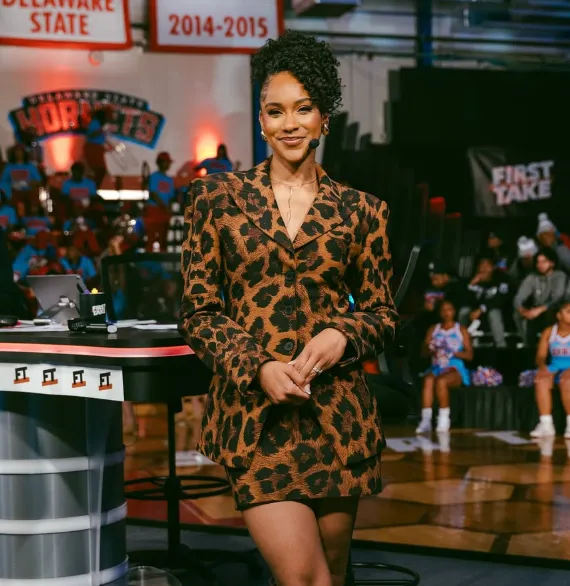 Amina Smith Age Biography, Career, Net Worth, Lifestyle, and Future Plans