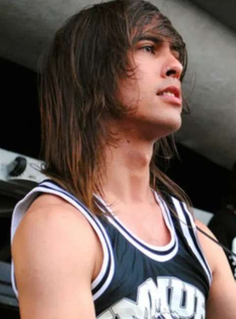 Vic Fuentes Age, Biography, Net Worth, Career, Lifestyle & Future Prospects