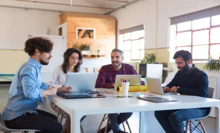 Smart Workplace Habits That Help Small Businesses Grow Smart Workplace Habits That Help Small Businesses Grow